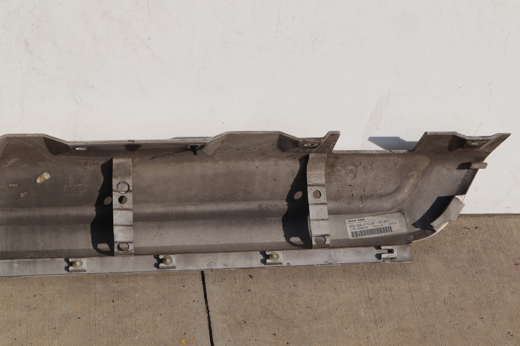 2006-2008 BMW X3 RIGHT SIDE SKIRT ROCKER PANEL OEM ONLY PICK UP!!!