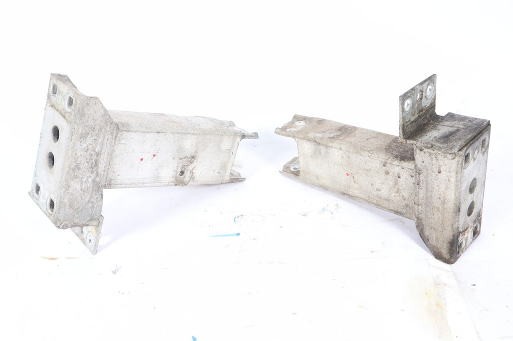 2004-2010 BMW X3 FRONT LEFT RIGHT BUMPER REINFORCEMENT BRACKET  3448461 OEM