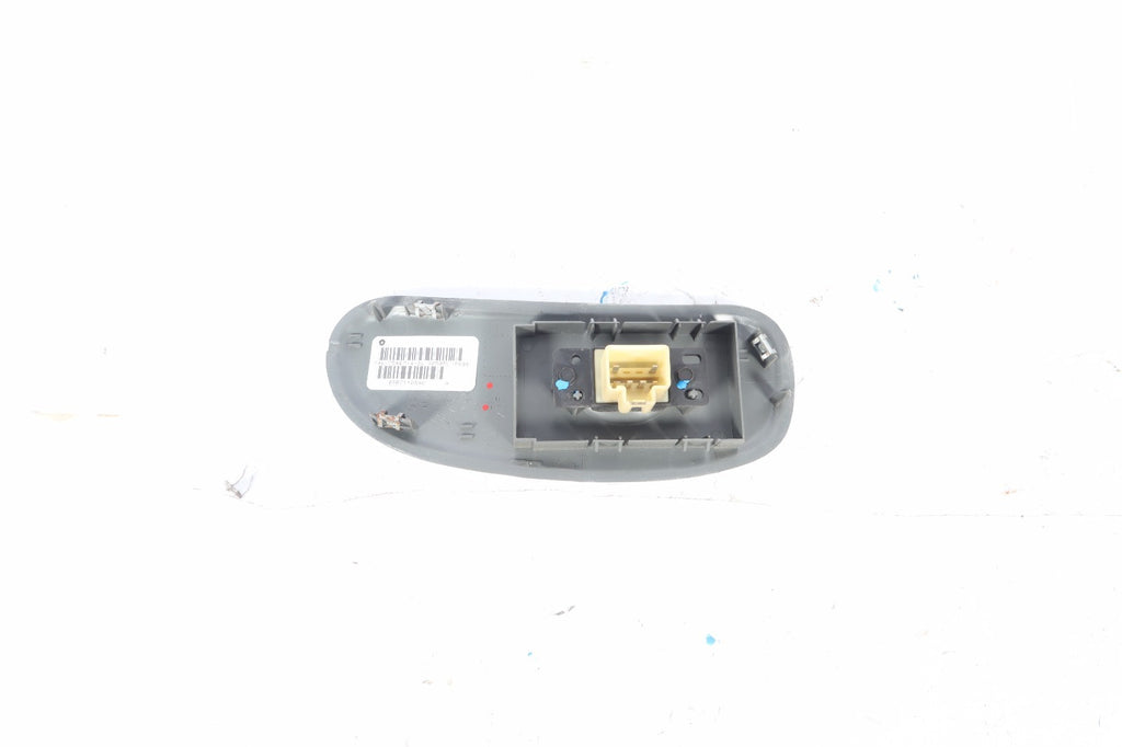 2004-2007 CARAVAN TOWN COUNTRY FRONT RIGHT POWER WINDOW  SWITCH OEM 0SB711D5AC