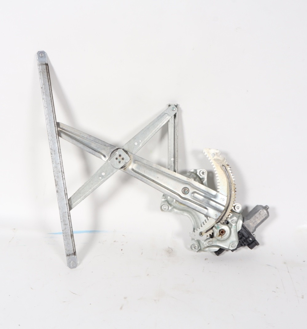 2011-2024 MITSUBISHI OUTLANDER FRONT RIGHT DOOR WINDOW MOTOR REGULATOR OEM
