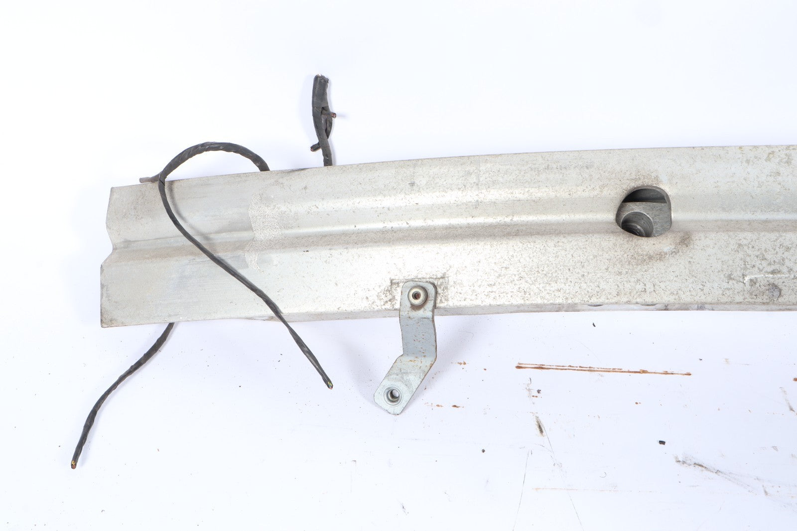 2004-2010 BMW X3 BUMPER REINFORCEMENT BAR 3439780 OEM