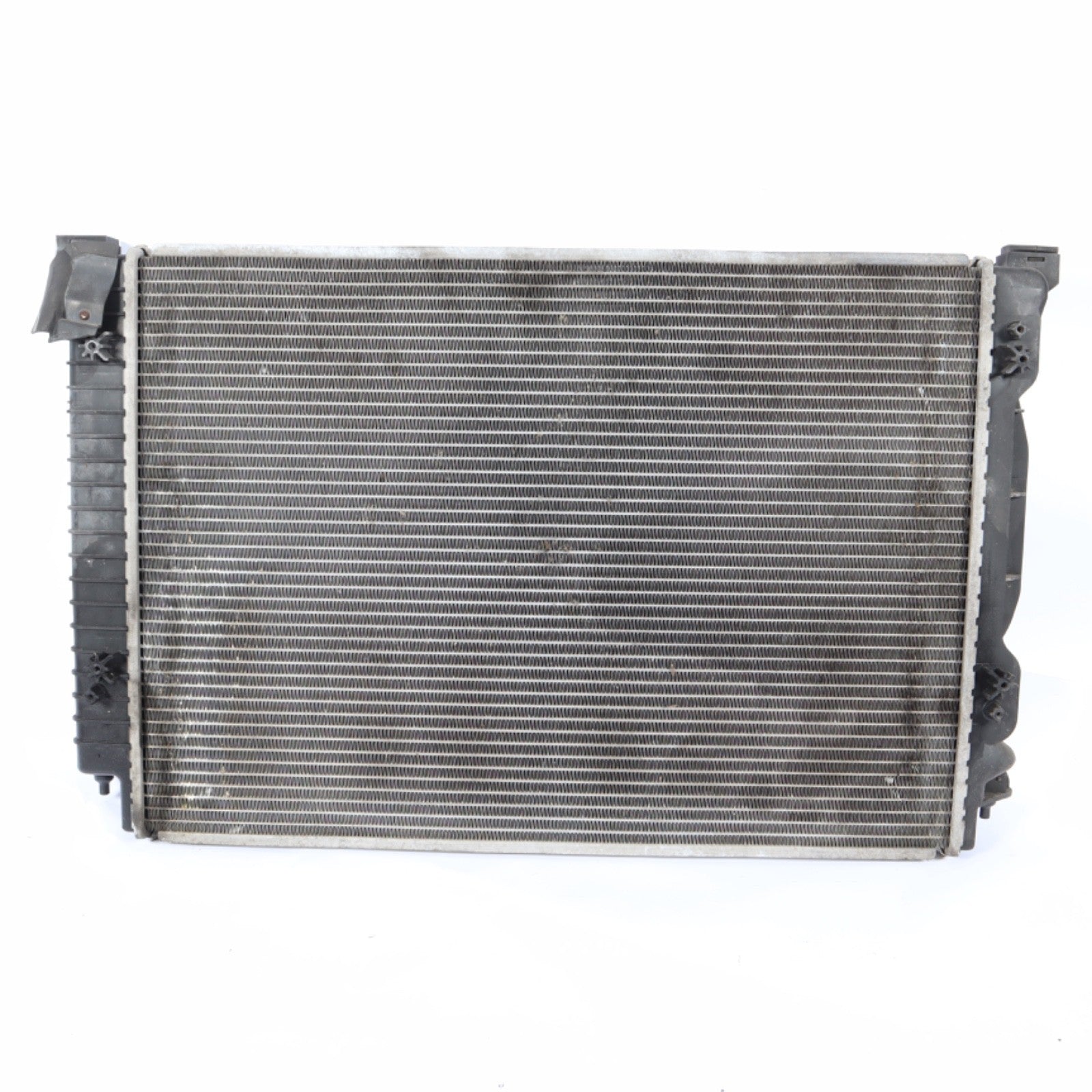 2006 AUDI A4 3.2L AUTOMATIC ENGINE COOLING RADIATOR OEM 4B3121276A