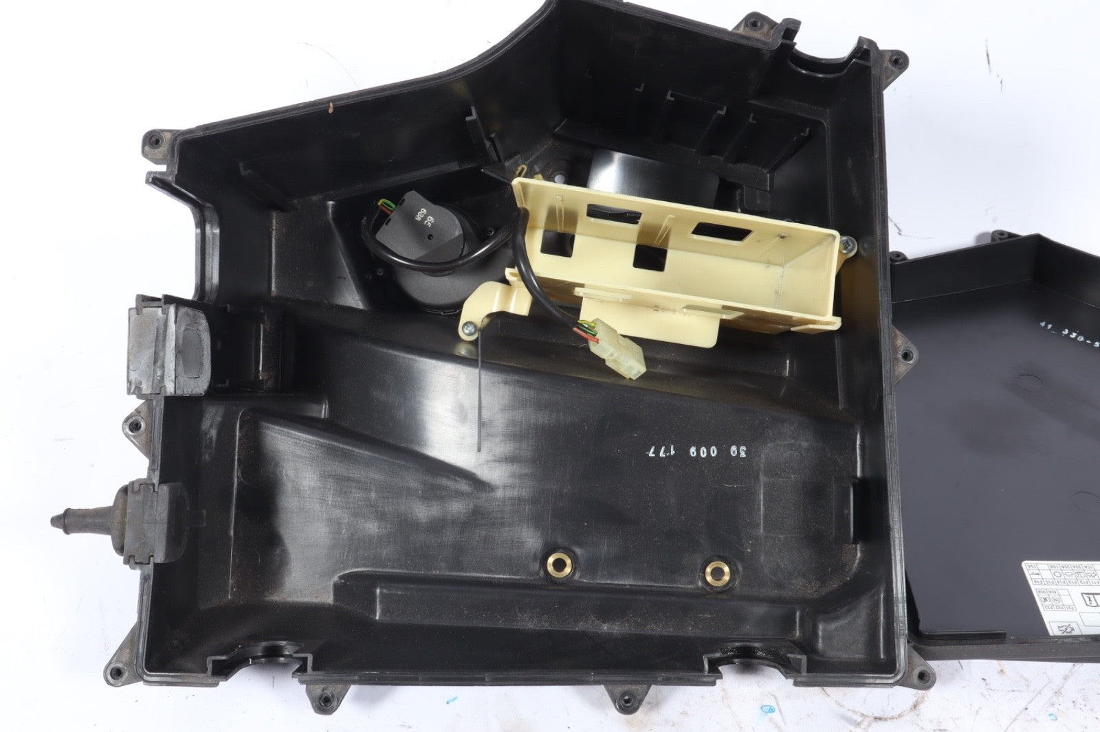 2006-2009 RANGE ROVER HSE ENGINE COMPUTER MODULE HOUSING BOX 7516708 OEM