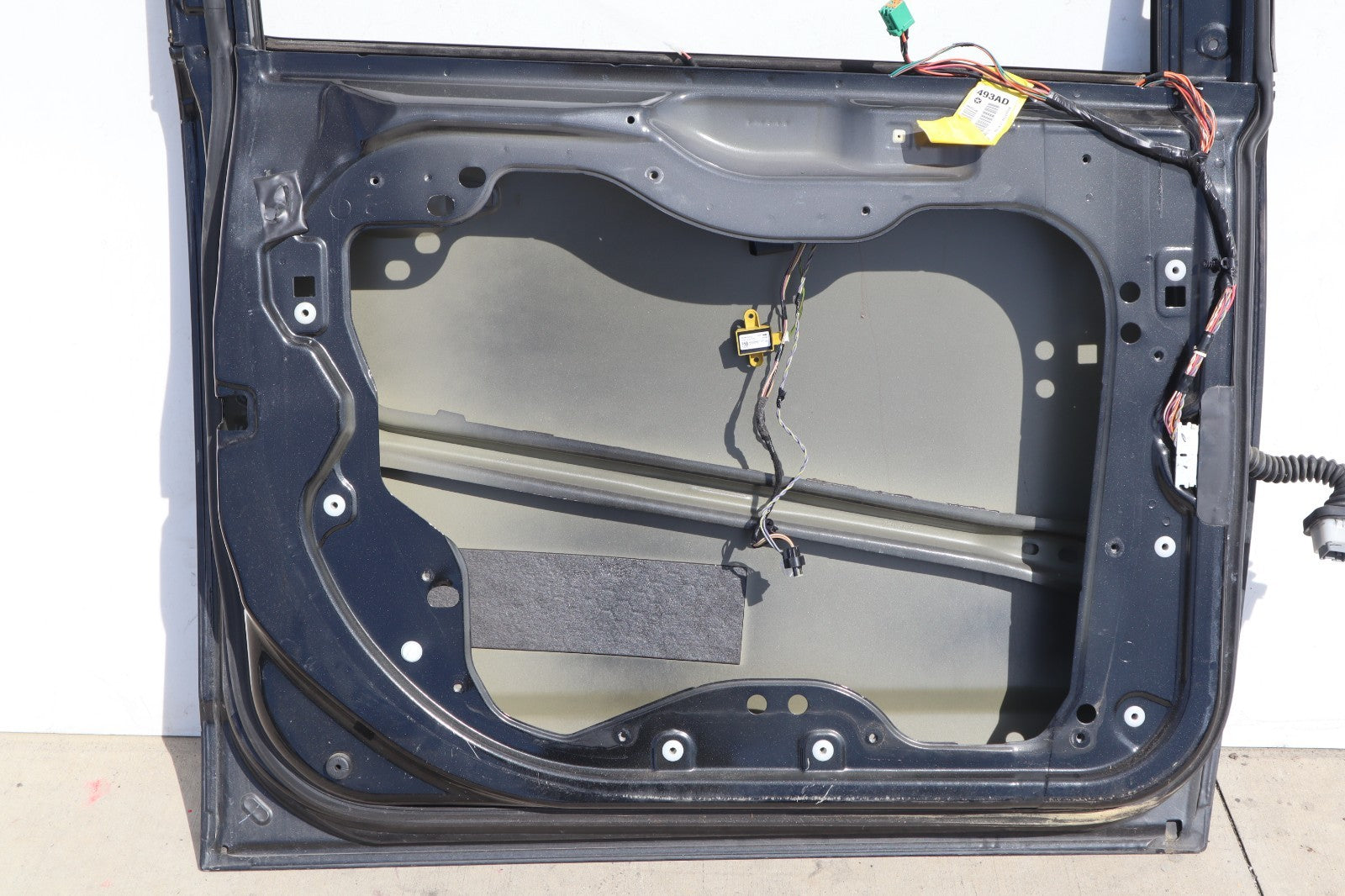 2011-2018 DODGE GRAND CARAVAN FRONT LEFT DRIVER DOOR OEM ONLY PICK UP!!!