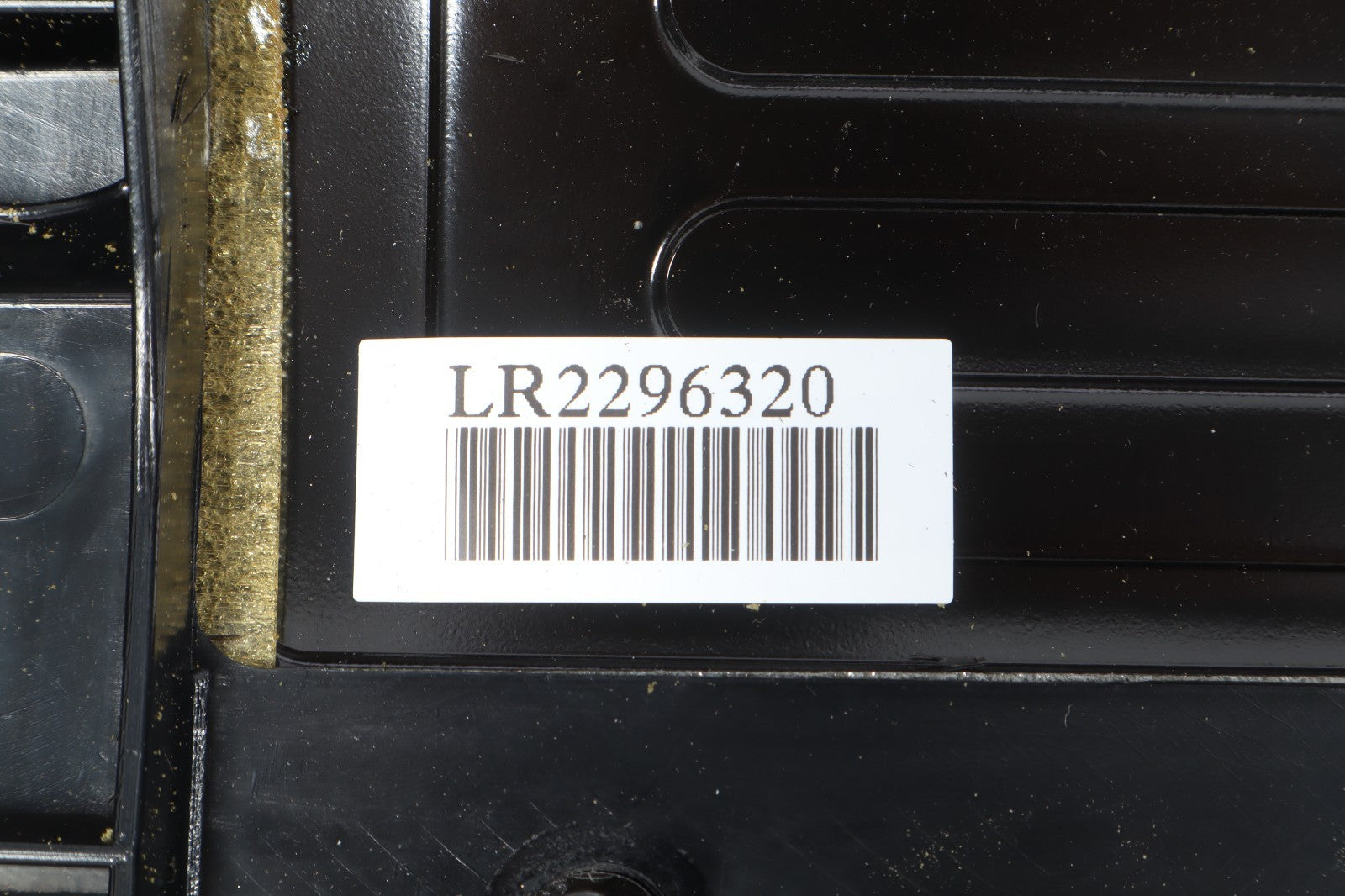 2006-2013 VOLVO C70 FRONT CENTRE CONSOLE DASH PANEL DASHBOARD COVER OEM