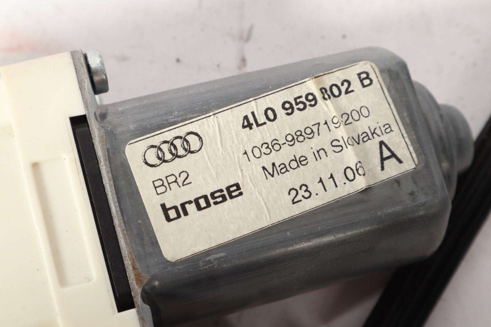 2007-2015 AUDI Q7 4L Rear Right Door Window Motor Unit w/tracks 4L0959801B OEM