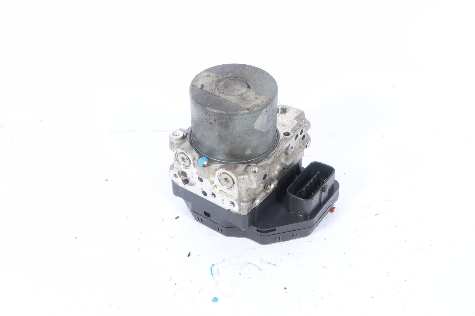 2013-2014 NISSAN PATHFINDER 3.5L 4X2 ANTI LOCK BRAKE ABS PUMP 47660-3KD0B OEM