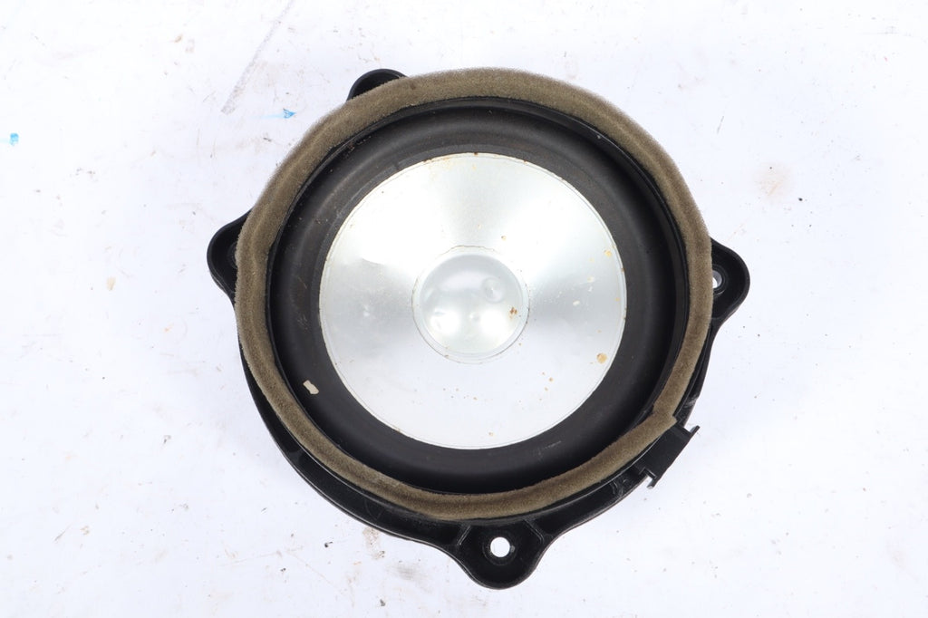 2003-2009 Land Rover Range Rover HSE Rear Right Side Door Speaker XQM500100 OEM
