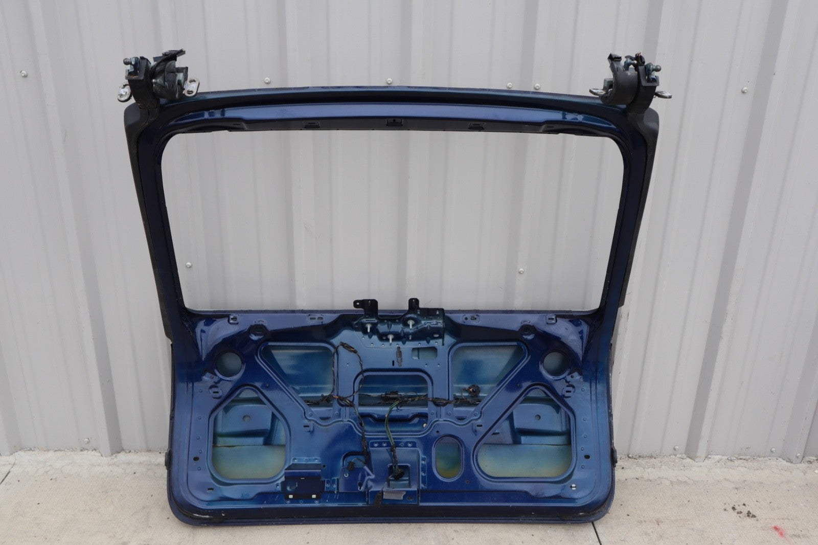 2003-2006 Porsche Cayenne 955 Rear Trunk Tailgate Liftgate Hatch Shell Panel OEM