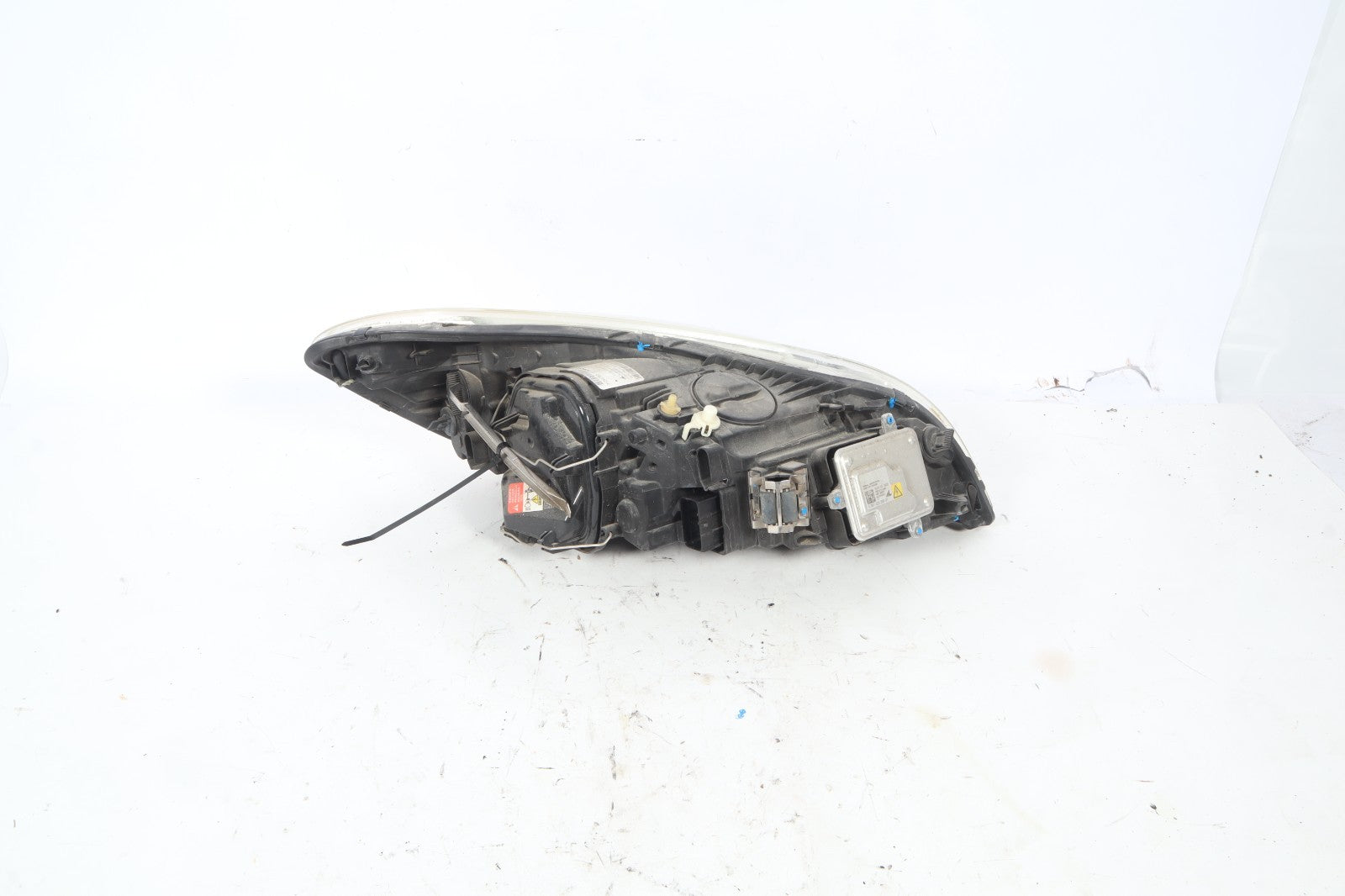 2011 - 2013 VOLO C70 FRONT LEFT DRIVER SIDE XENON HEADLIGHT ASSEMBLY OEM