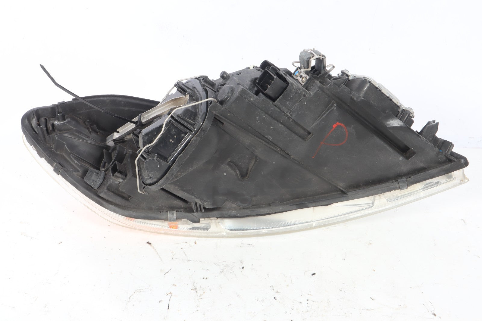 2011 - 2013 VOLO C70 FRONT LEFT DRIVER SIDE XENON HEADLIGHT ASSEMBLY OEM