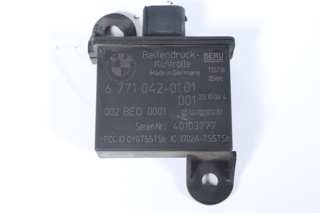 2004-2010 BMW E63 E64 E83 TPMS SENSOR TRANSMITTER MODULE OEM 6771042-0101