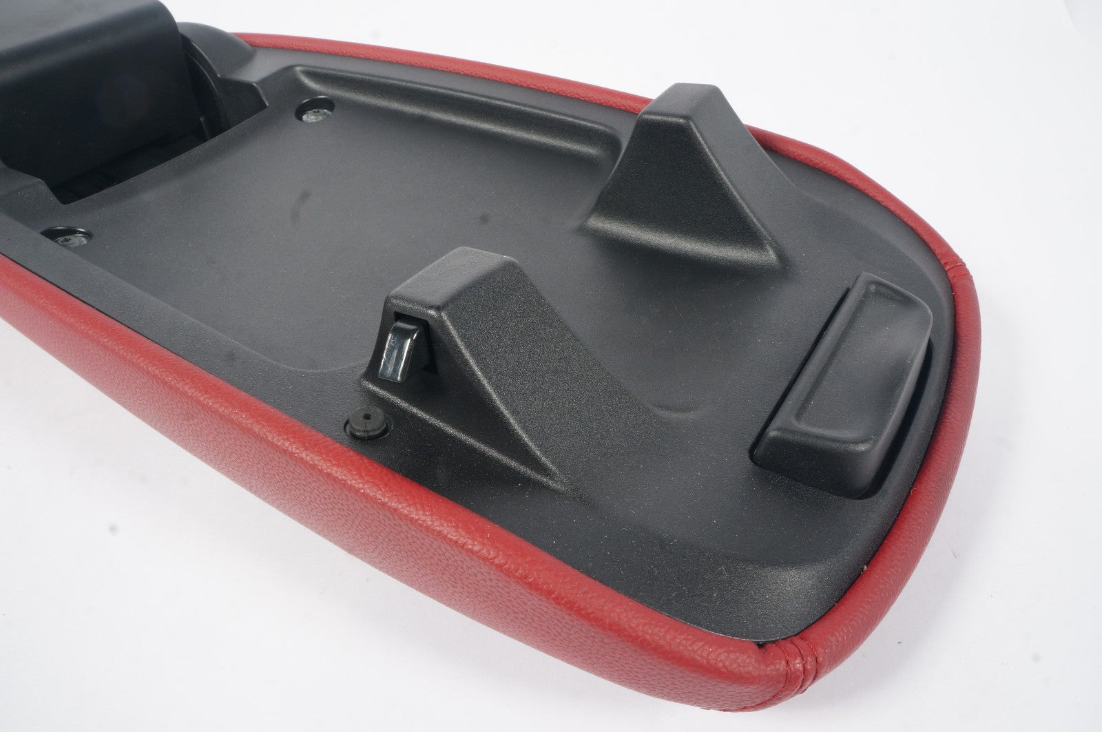 2018 - 2025 ALFA ROMEO STELVIO CENTER CONSOLE ARMREST OEM 01561514840 RED