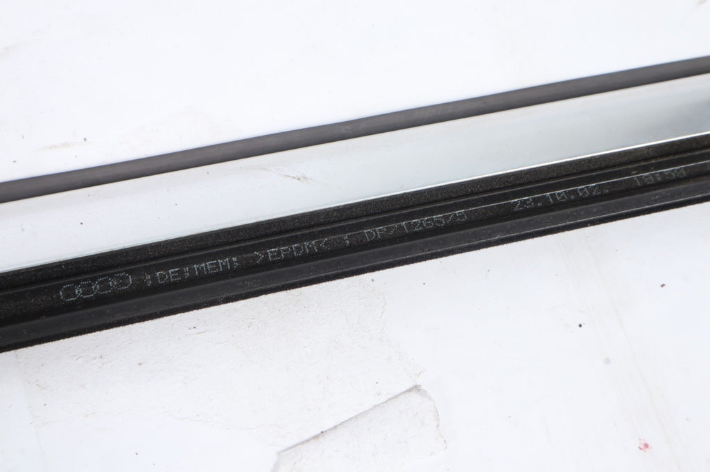 2003 AUDI A4 CONVERTIBLE RIGHT DOOR MOLDING OEM