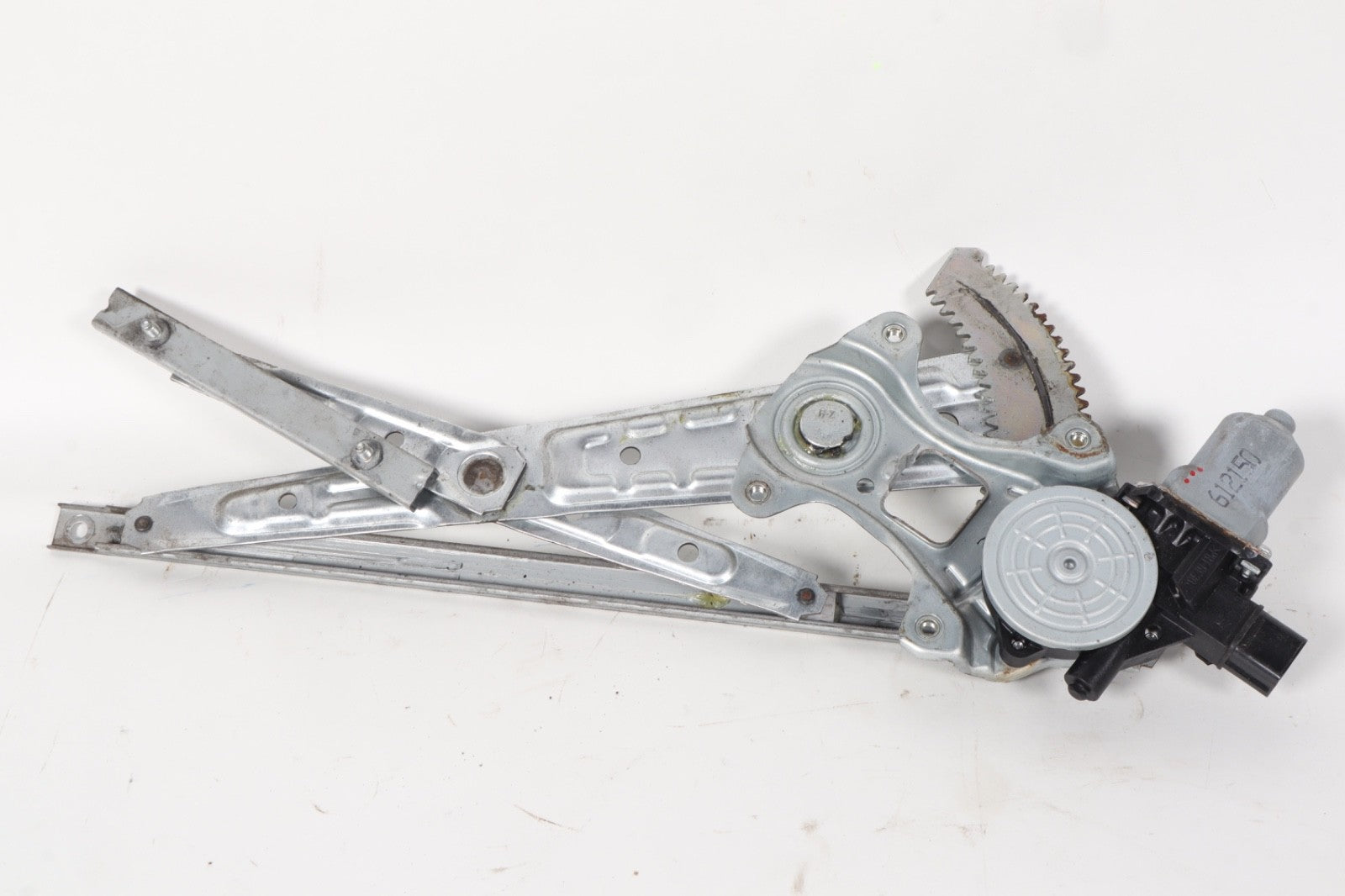 2011-2024 MITSUBISHI OUTLANDER REAR LEFT DOOR WINDOW MOTOR REGULATOR OEM