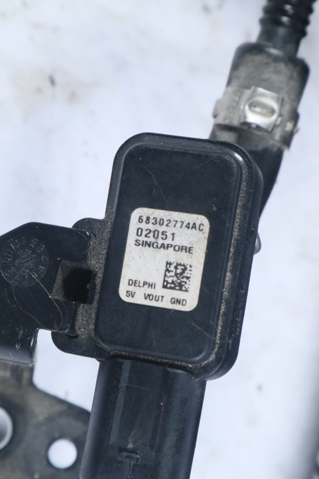 2018-2023 ALFA ROMEO STELVIO 2.0L ENGINE AIR CLEANER INTAKE TUBE HOSE PIPE OEM