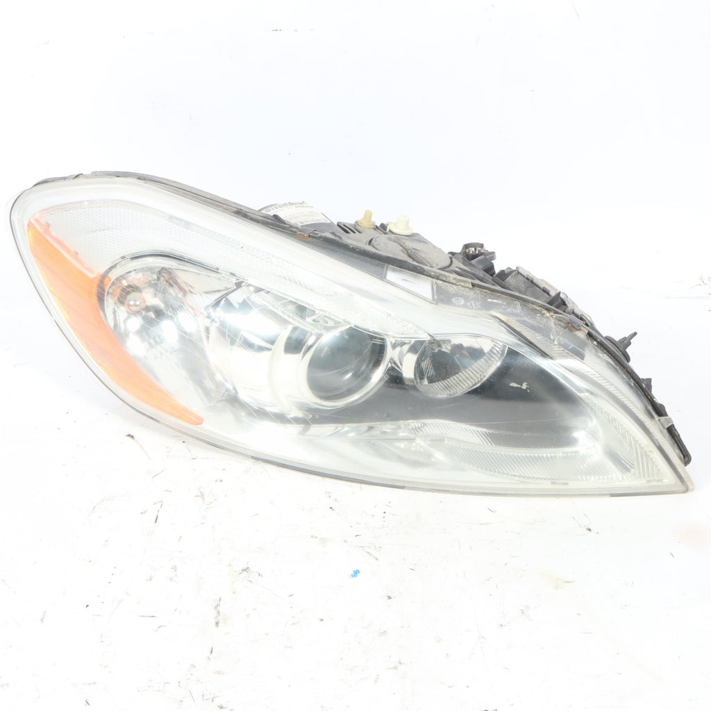 2011 - 2013 VOLO C70 FRONT RIGHT PASSENGER SIDE XENON HEADLIGHT ASSEMBLY OEM