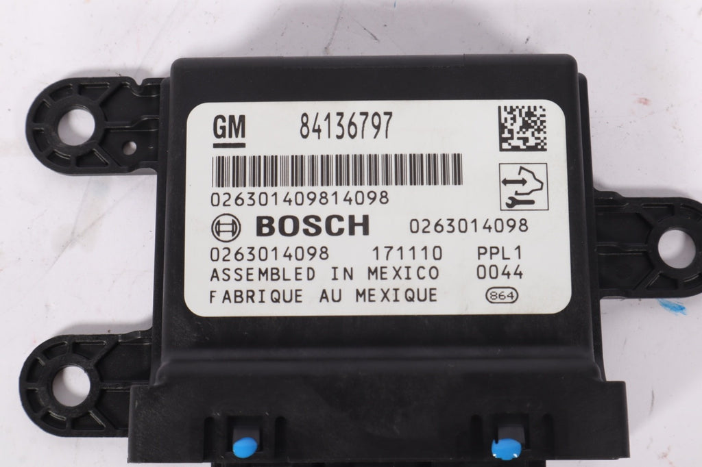 2017 2018 Buick Cascada OEM Park Aid Assist 84136797