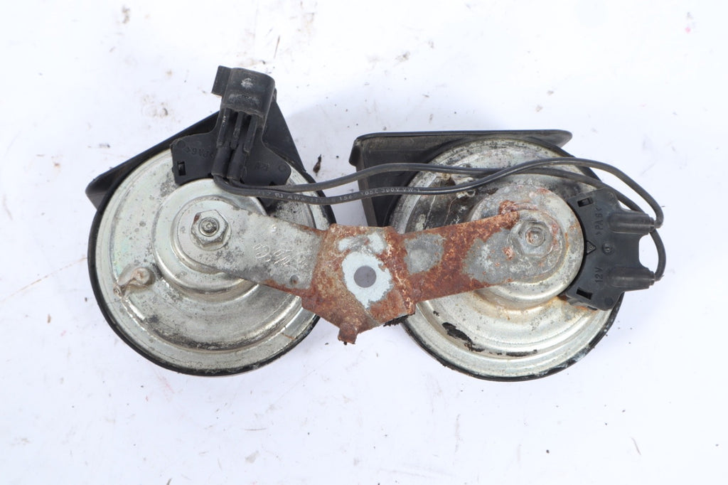 2010-2016 Ford Taurus High & Low Tone Horn Set OEM