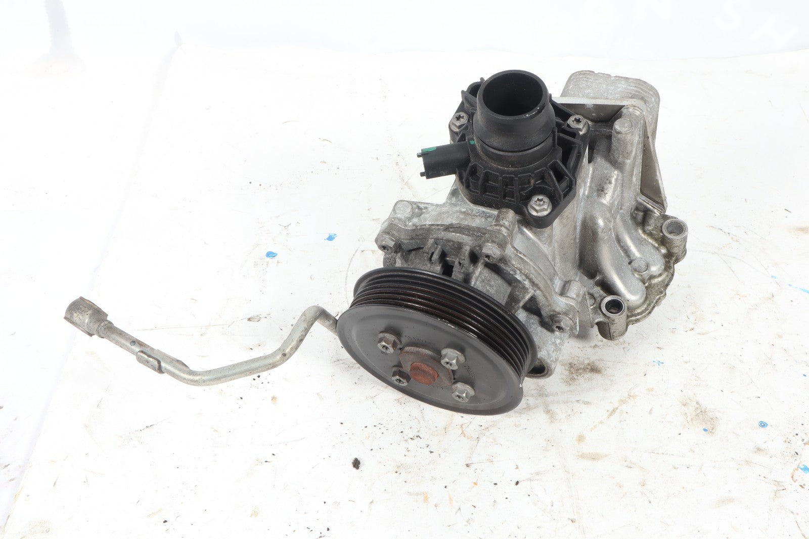 2016-2019 BUICK CASCADA  WATER  PUMP 55492937 OEM