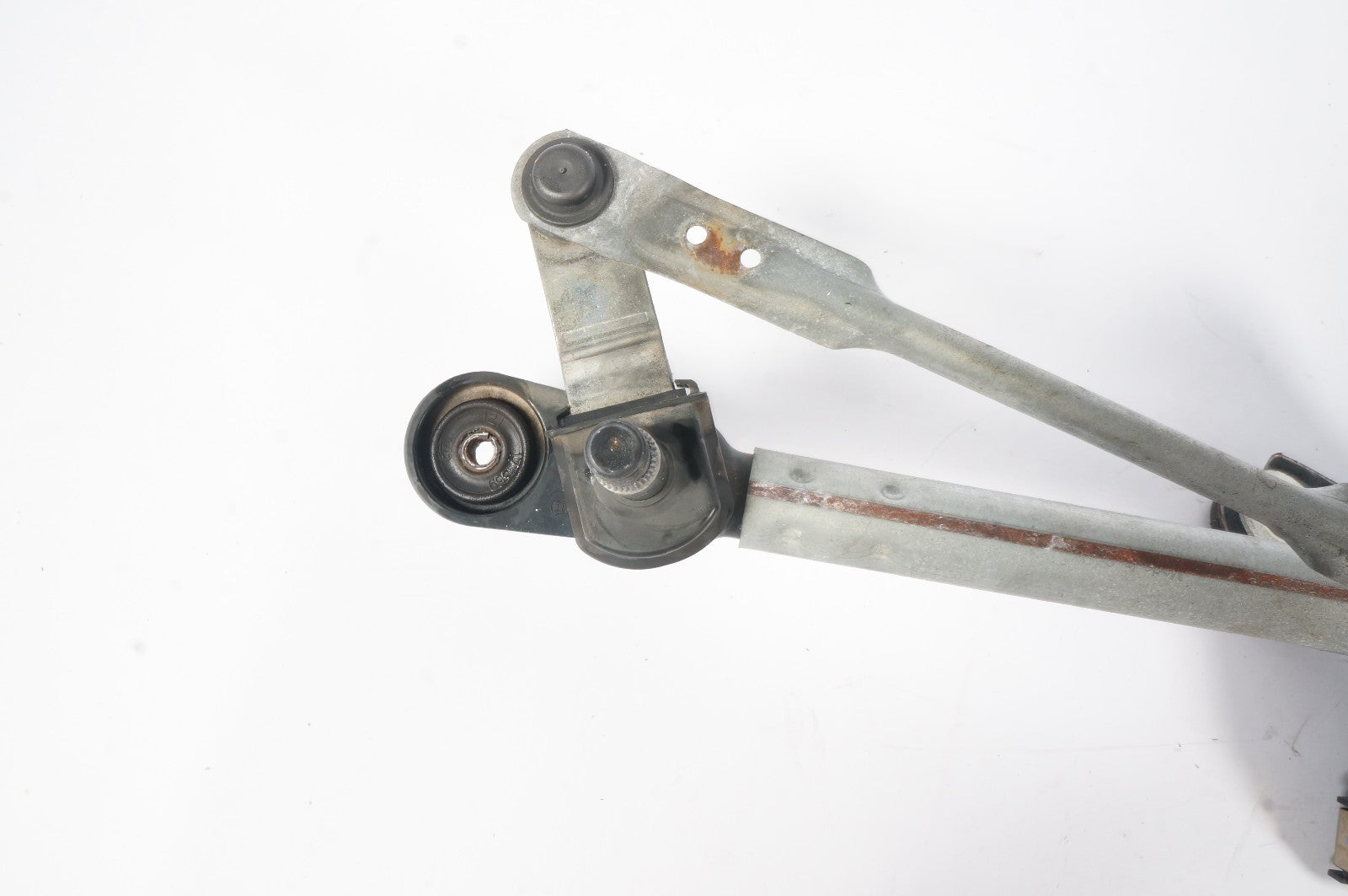 2018 - 2025 ALFA ROMEO STELVIO FRONT WINDSHIELD WIPER LINKAGE OEM 00505565970