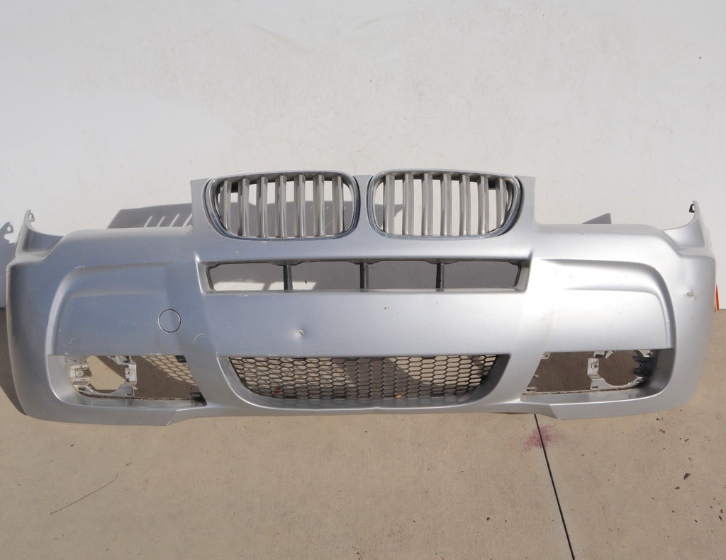 2007-2010 BMW X3 FRONT BUMPER COVER OEM ONLY PICK UP!!!