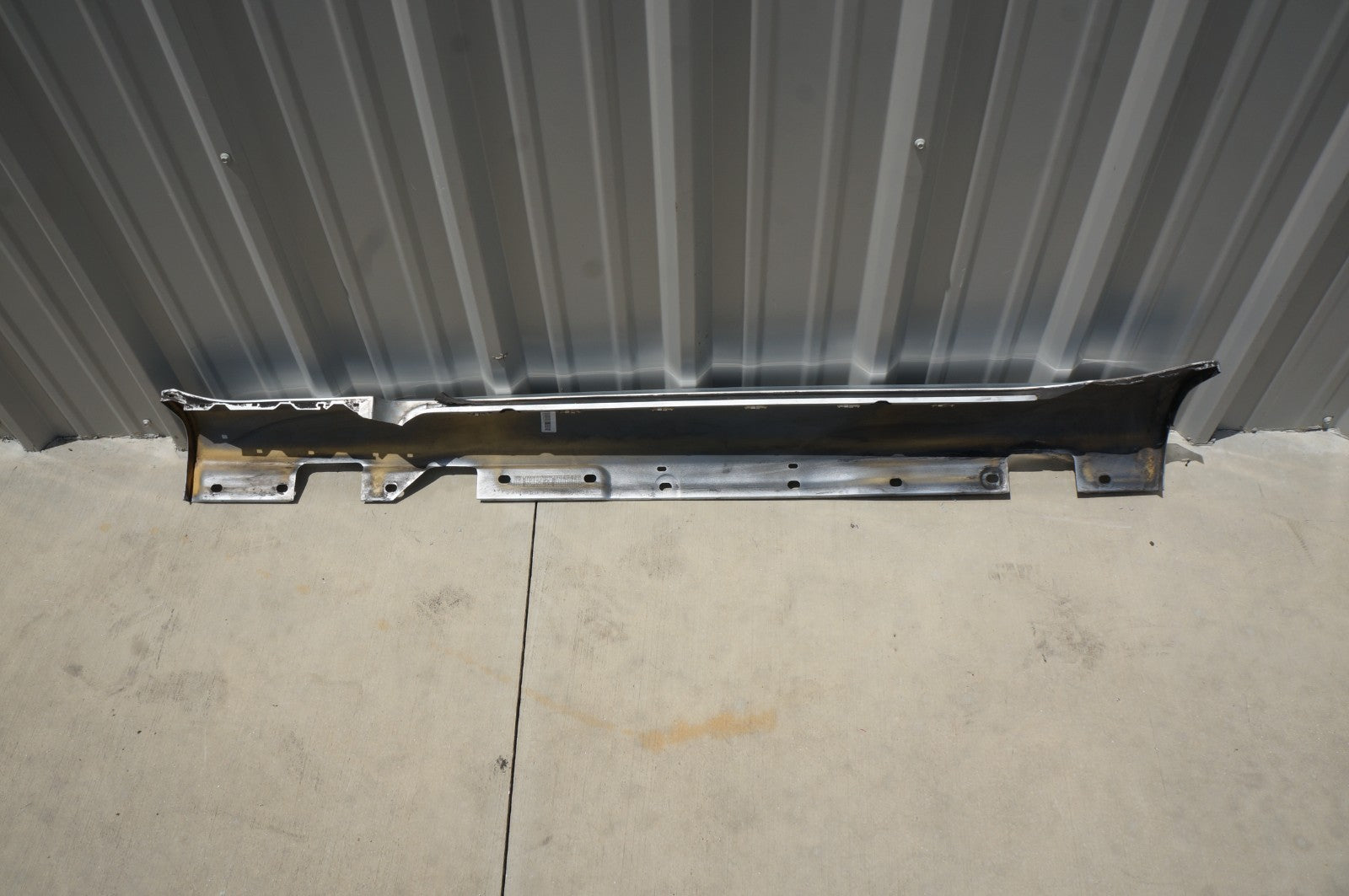 2005-2011 MERCEDES SLK350 R171 RIGHT PASSENGER SIDE SKIRT ROCKER PANEL OEM