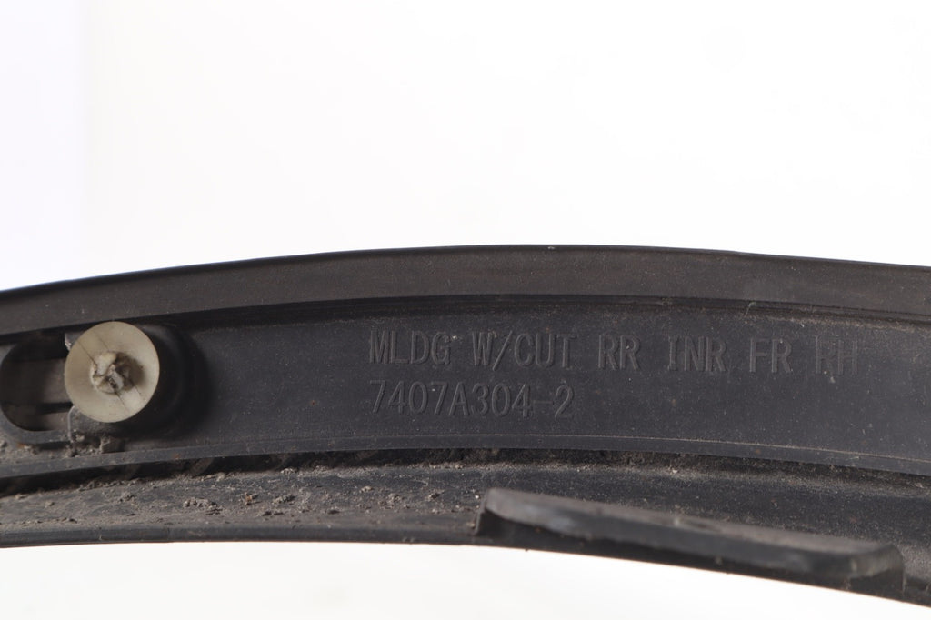 15-18 Mitsubishi Outlander Rear Wheel Molding Flare Right Passenger Side OEM