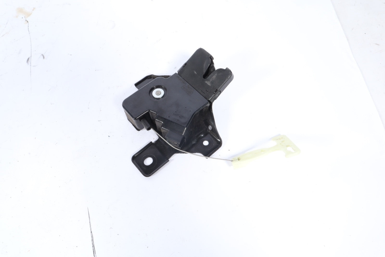 2010-2012 FORD TAURUS REAR TRUNK LID RELEASE LATCH LOCK CATCH ACTUATOR OEM
