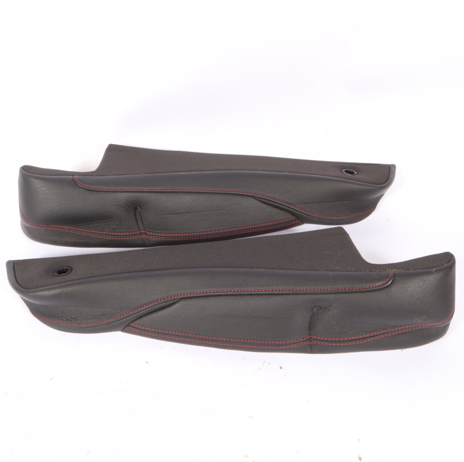 2016–2019 Buick Cascada Right Rear Seat Back Side Bolster Pad OEM 39064349