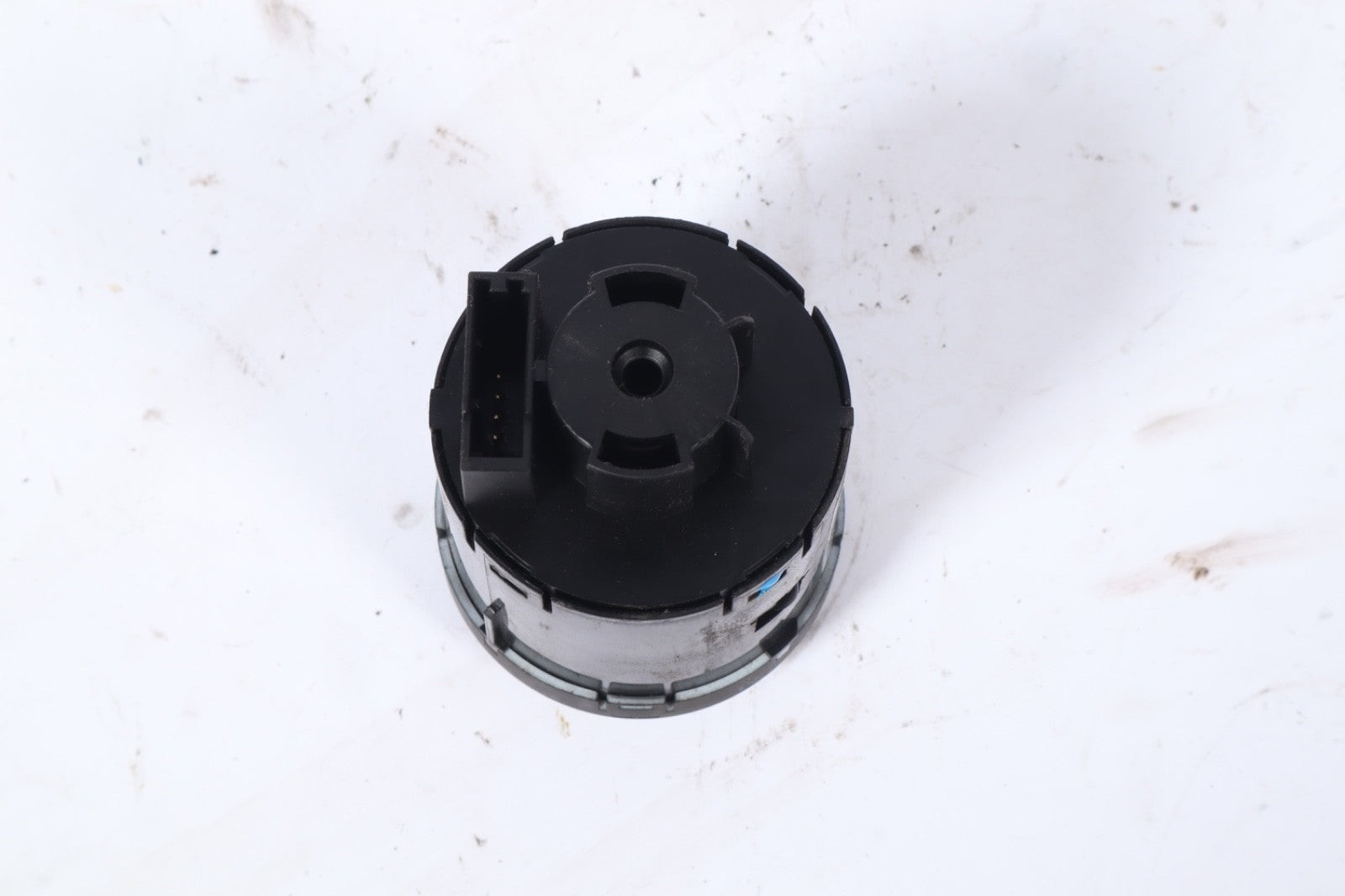 2011-2019 DODGE GRAND CARAVAN TOWN & CANTRY HEADLIGHT CONTROL SWITCH OEM