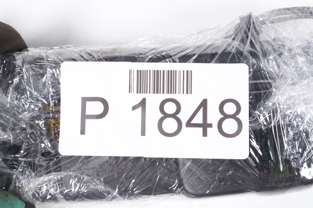 2012 - 2018 BMW 650i 640i FRONT RIGHT PASSENGER  SIDE SEAT BELT BUCKLE LATCH OEM
