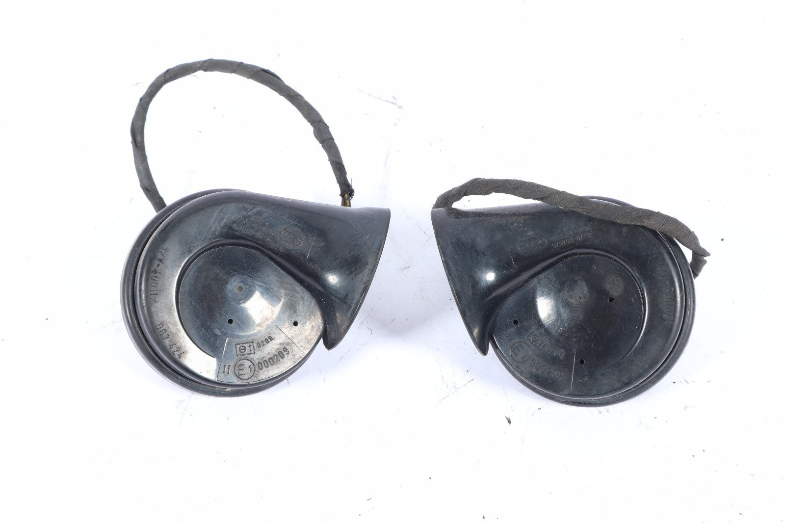 2008-2017 AUDI A4 HIGH & LOW TONE SAFETY HORN SET OEM 8H0951221