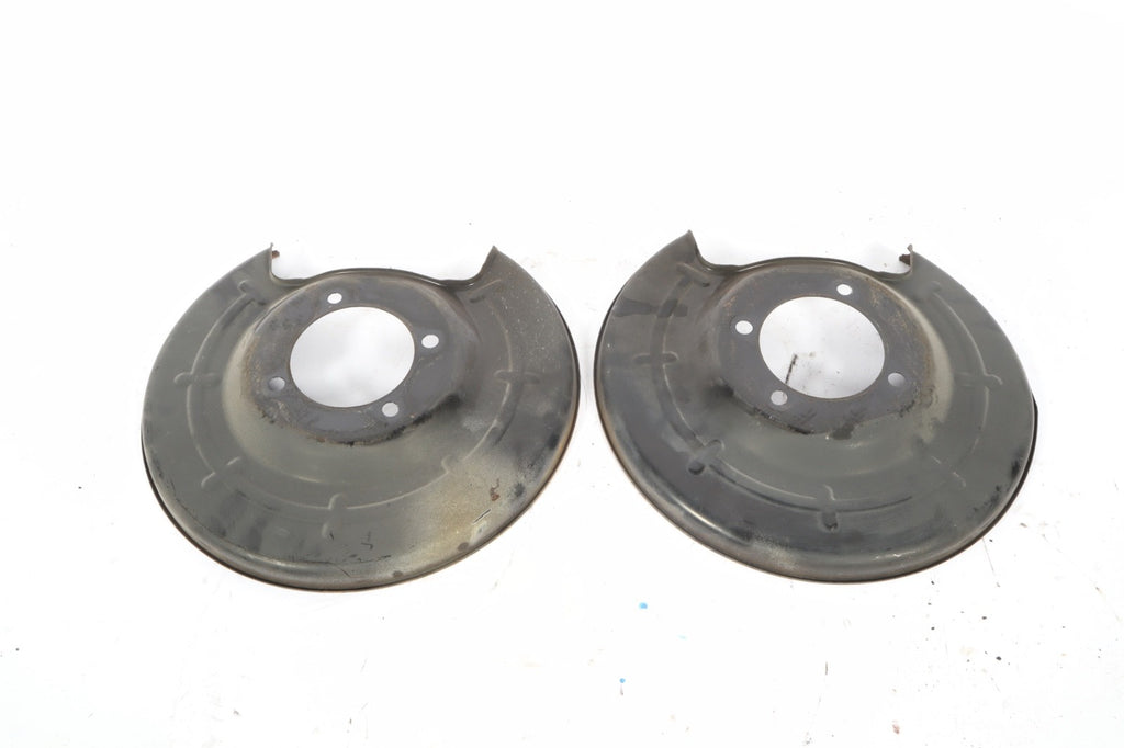 2016–2019 Buick Cascada LEFT RIGHT BRAKE DUST SHIELD GM PARTS 13408176 OEM