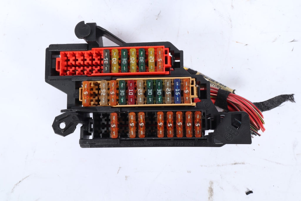 2009-2017 AUDI Q5 FUSE FUSSES BOX OEM