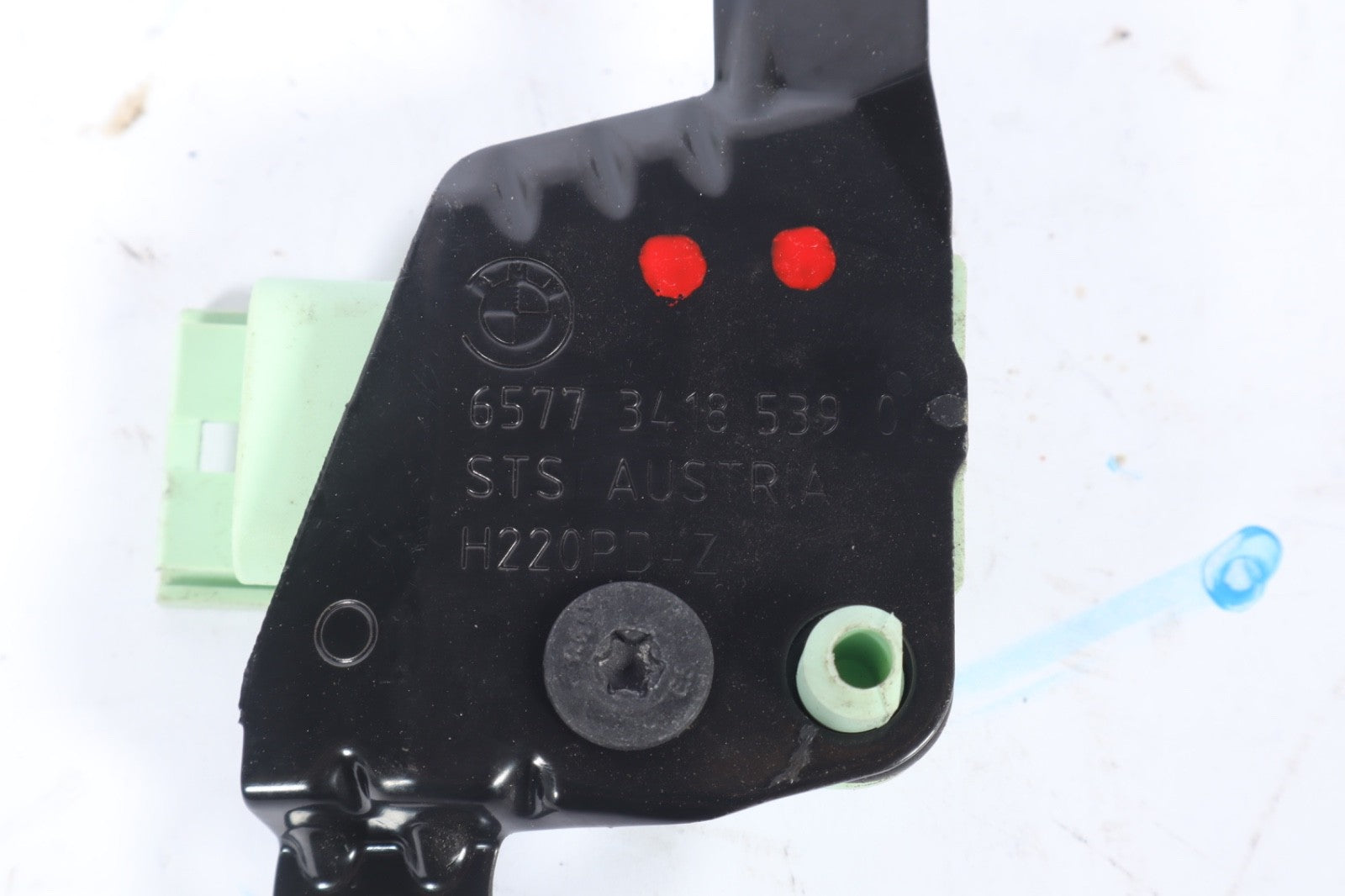 2007 - 2010 BMW X3 E83 FRONT RIGHT DOOR SENSOR OEM