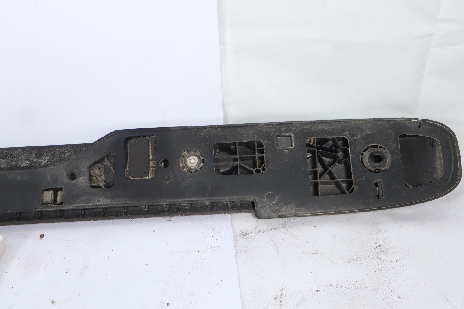2011-2020 DODGE GRAND CARAVAN RIGHT ROOF LUGGAGE CARRIER SIDE RAIL OEM