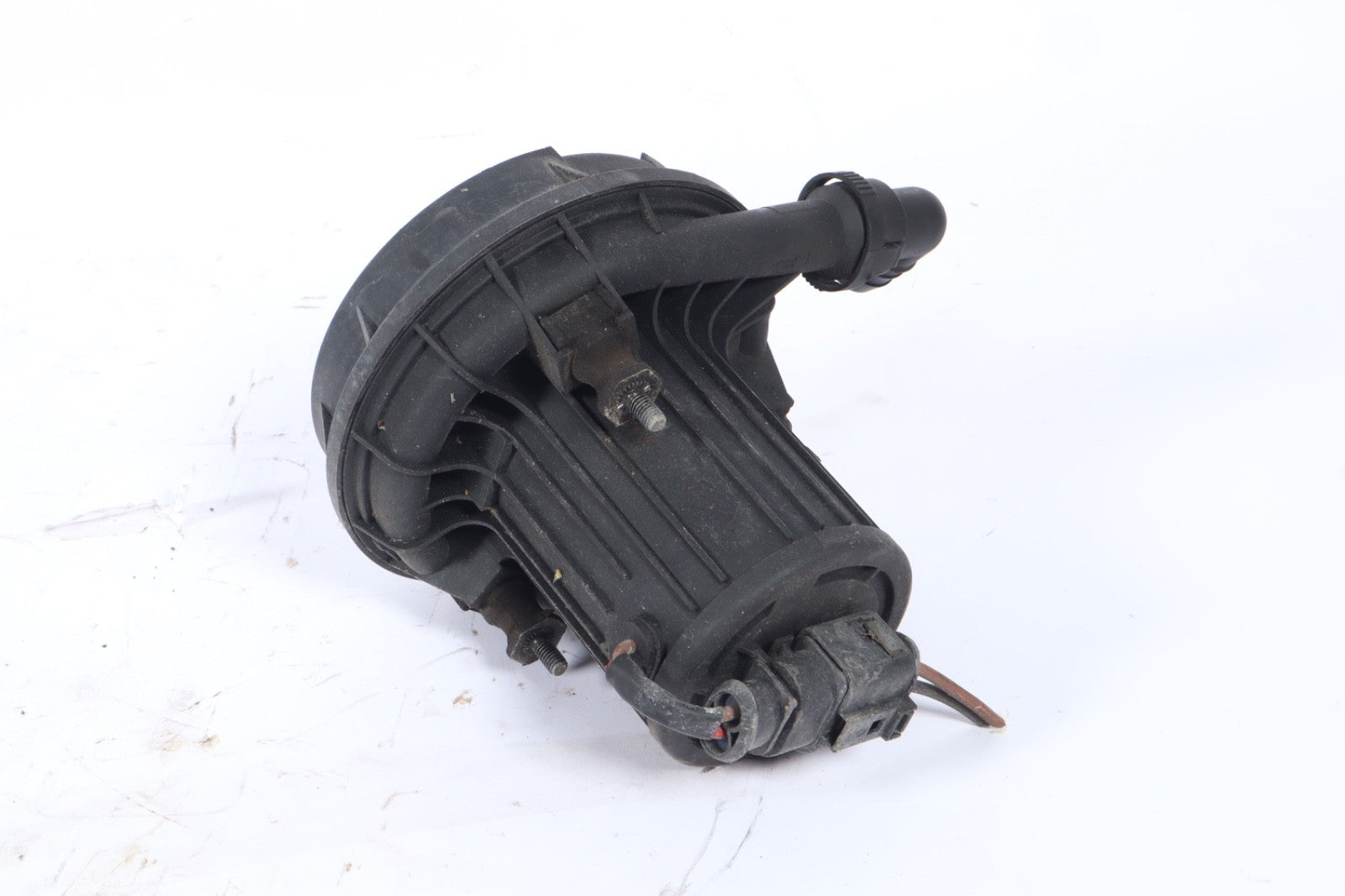 2001-2005 AUDI A4 SECONDARY AIR INJECTION PUMP  SMOG UNIT OEM 72273803