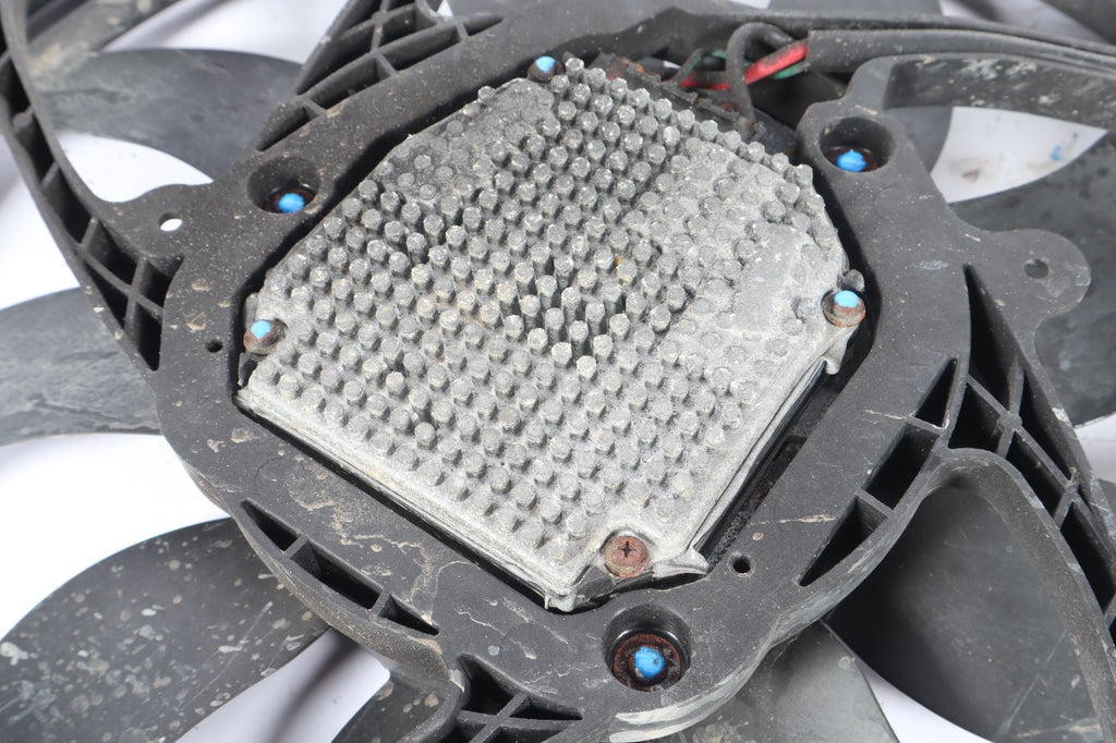 2004-2010 BMW X3 RADIATOR COOLING FAN MOTOR & SHROUD 1A030569-F02 OEM