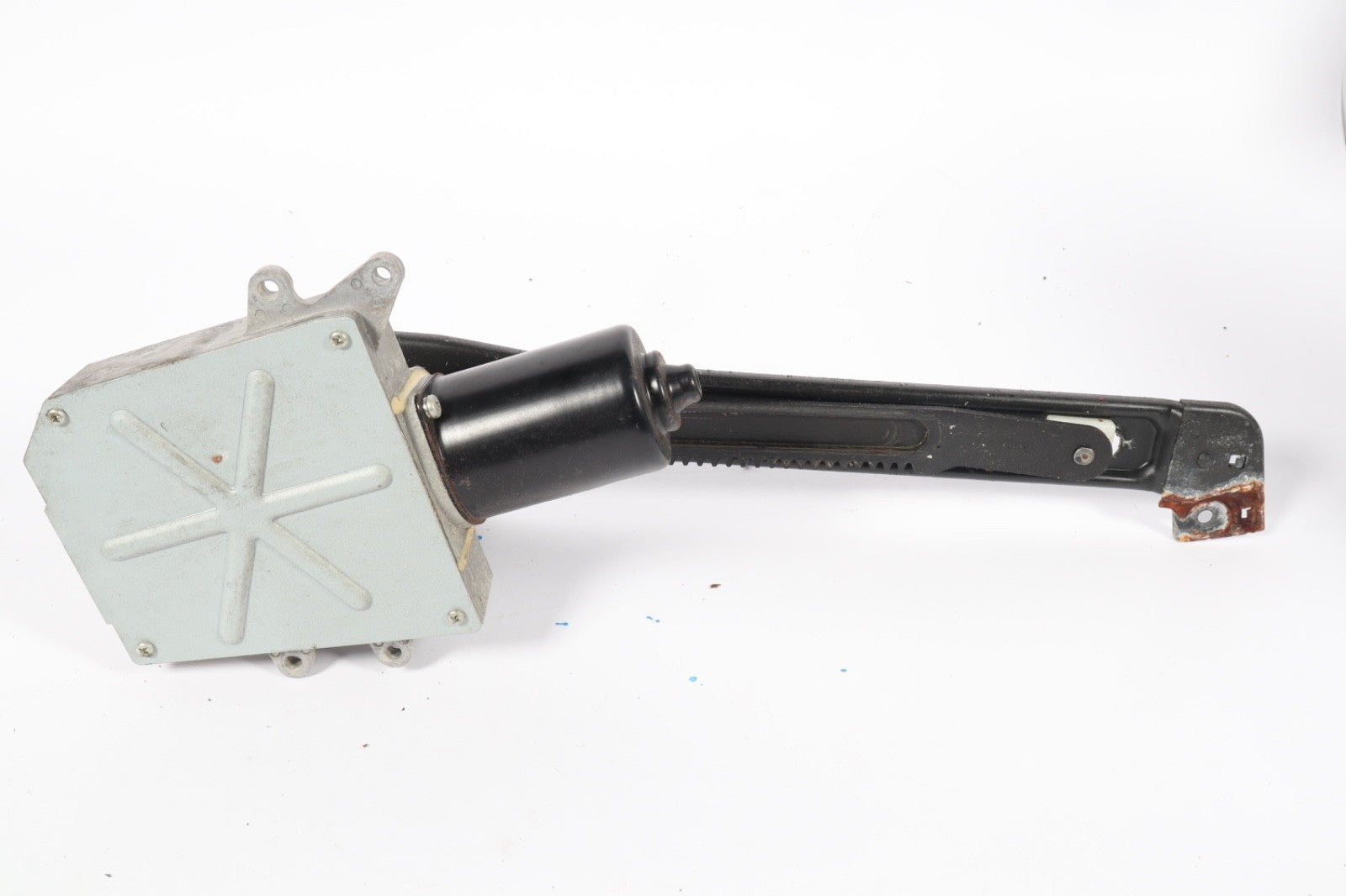 05-15 Nissan Armada Rear Hatch Power Liftgate Control Motor Module OEM