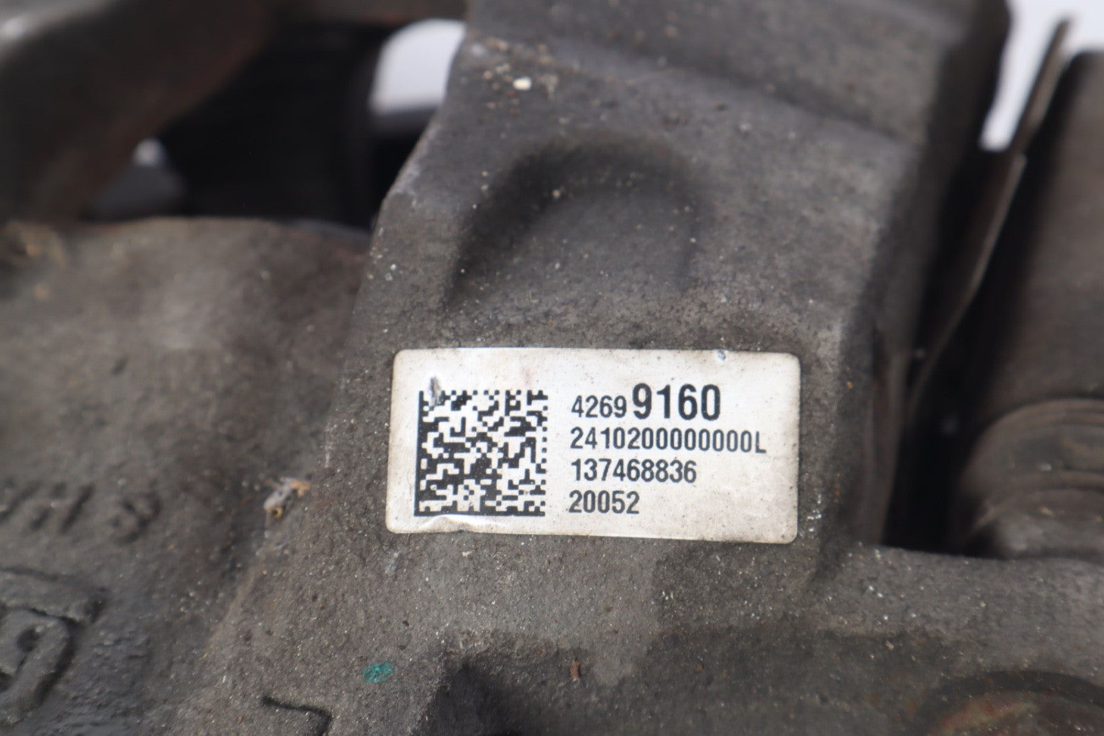 2016-2019 CHEVROLET SONIC PREMIER TURBO LEFT FRONT BRAKE CALIPER OEM 42699160