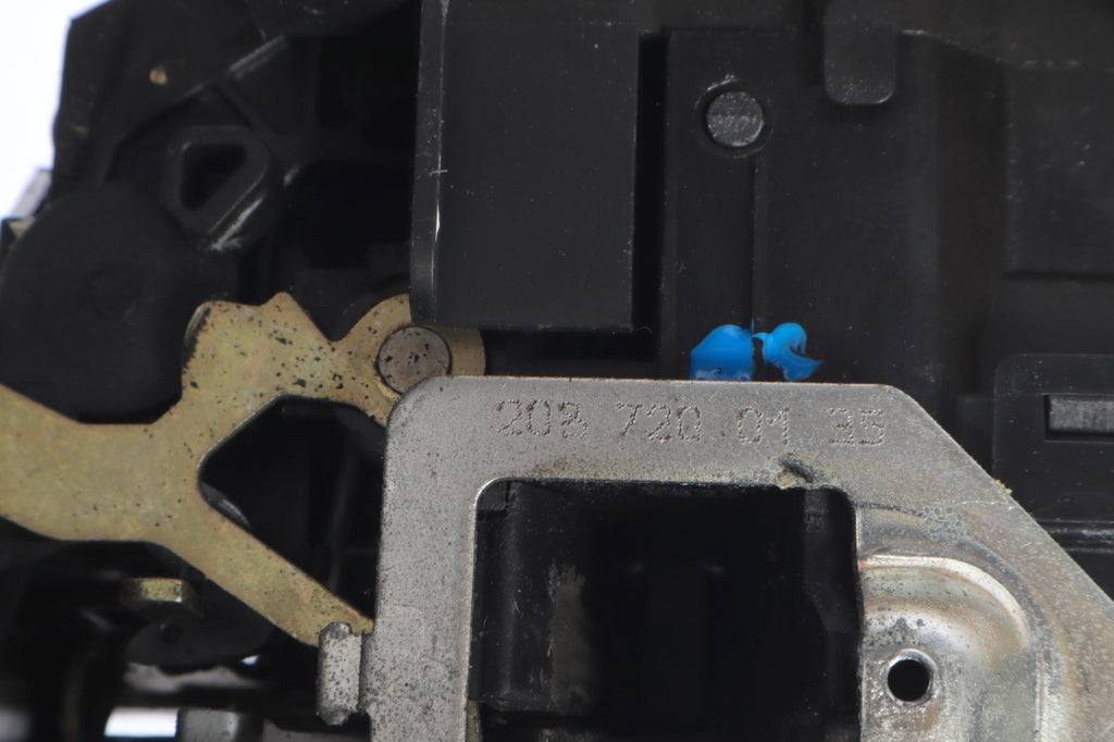 1998 - 2002 Mercedes W208 CLK430 CLK320 Front Left Side Door Lock Latch Actuator