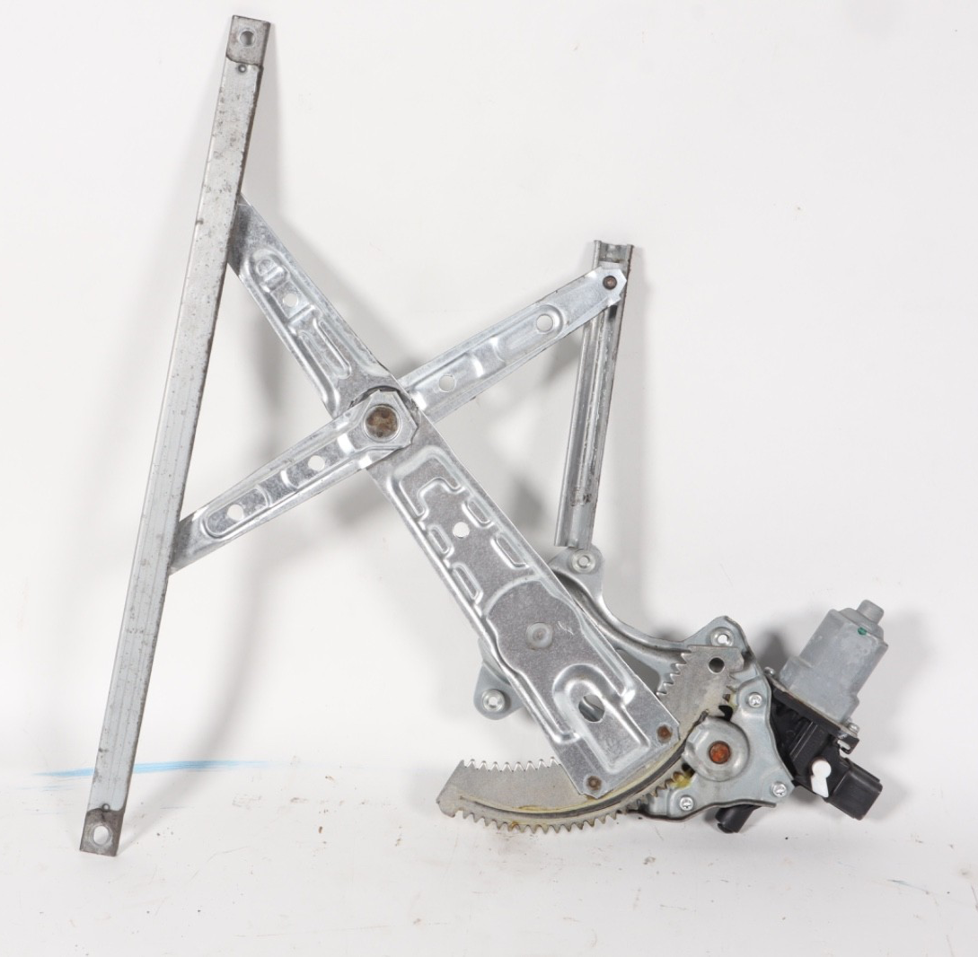 2011-2024 MITSUBISHI OUTLANDER REAR RIGHT DOOR WINDOW MOTOR REGULATOR OEM