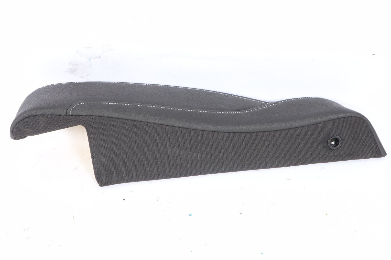 2016-2019 BUICK CASCADA REAR LEFT SEAT BACK SIDE BOLSTER PAD LH OEM