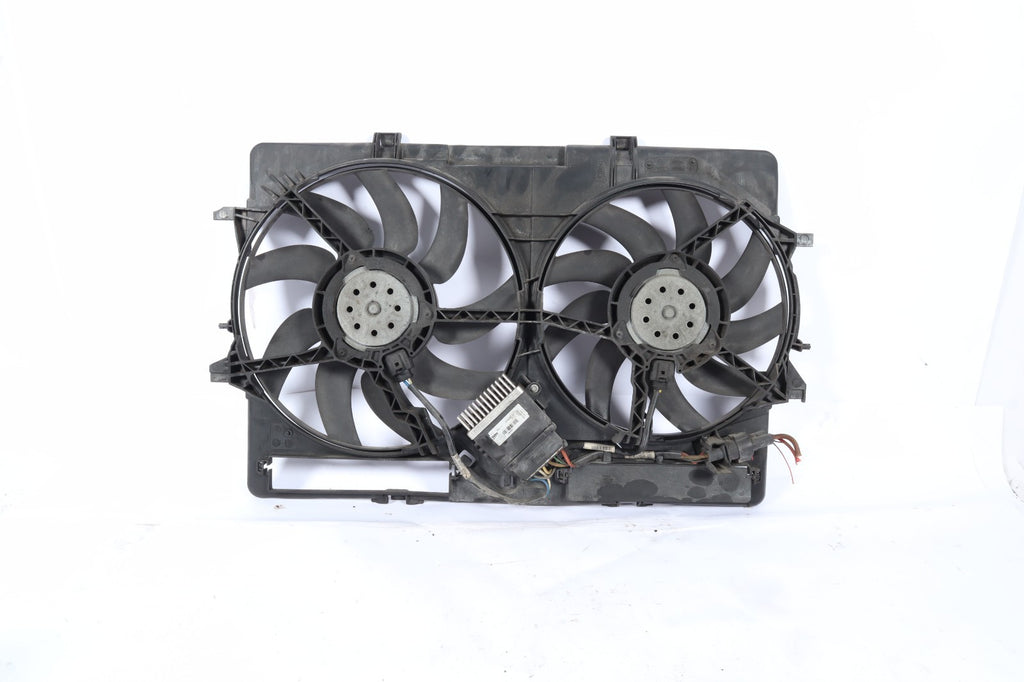 2009-2016 AUDI A4 ENGINE RADIATOR COOLING FAN ASSEMBLY 8K0121003M OEM