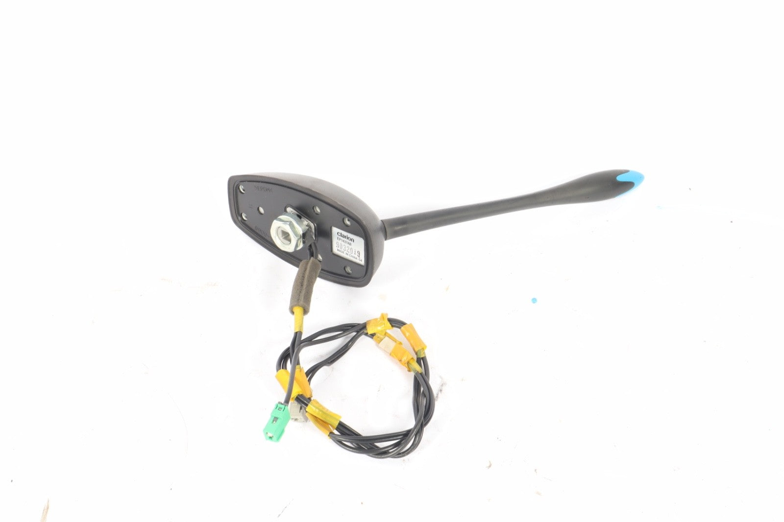 2011 - 2017 Nissan Leaf Radio Antenna Mast Rod With Base Assembly OEM