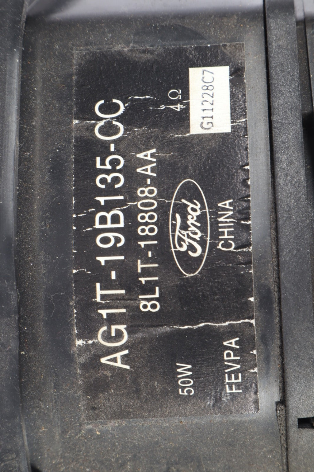 2010 - 2018 FORD TAURUS DRIVER / LEFT FRONT DOOR SPEAKER AG1T-19B135 OEM