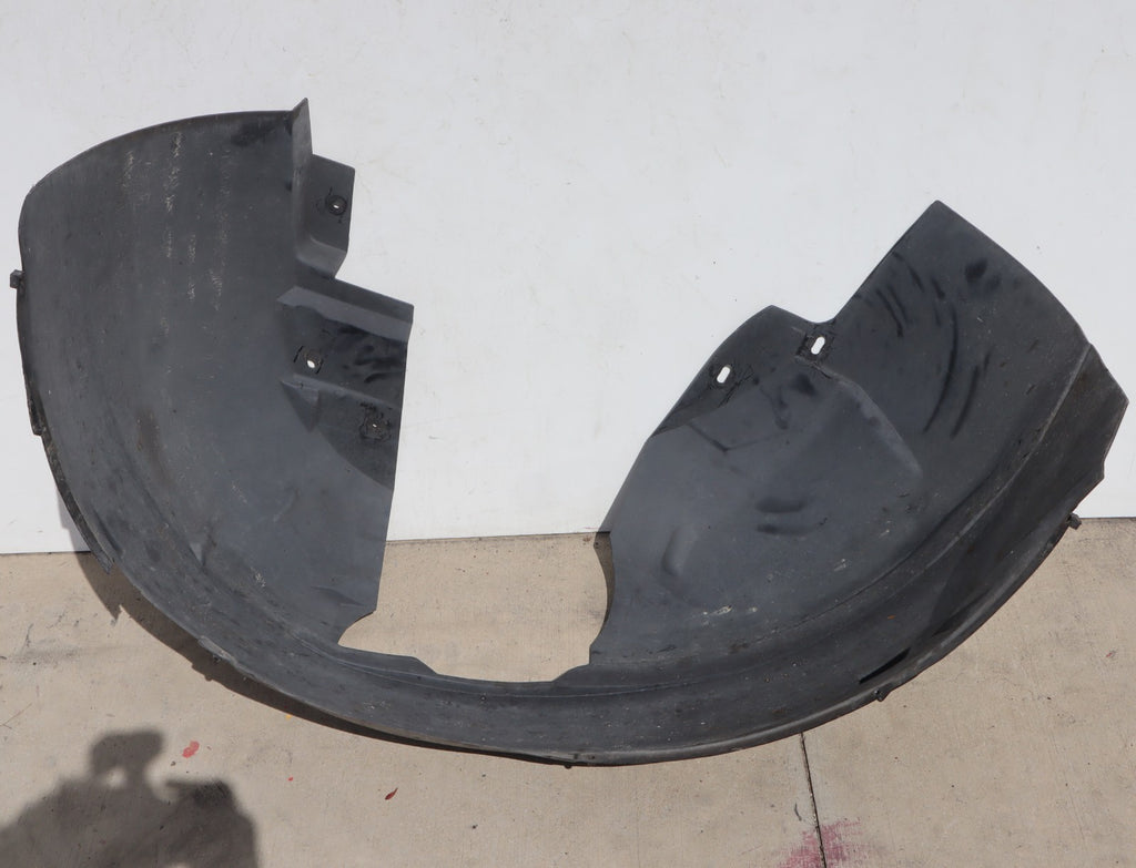 2011-2020 DODGE CARAVAN RIGHT PASSENGER SIDE FRONT FENDER LINER OEM 05113094-AD