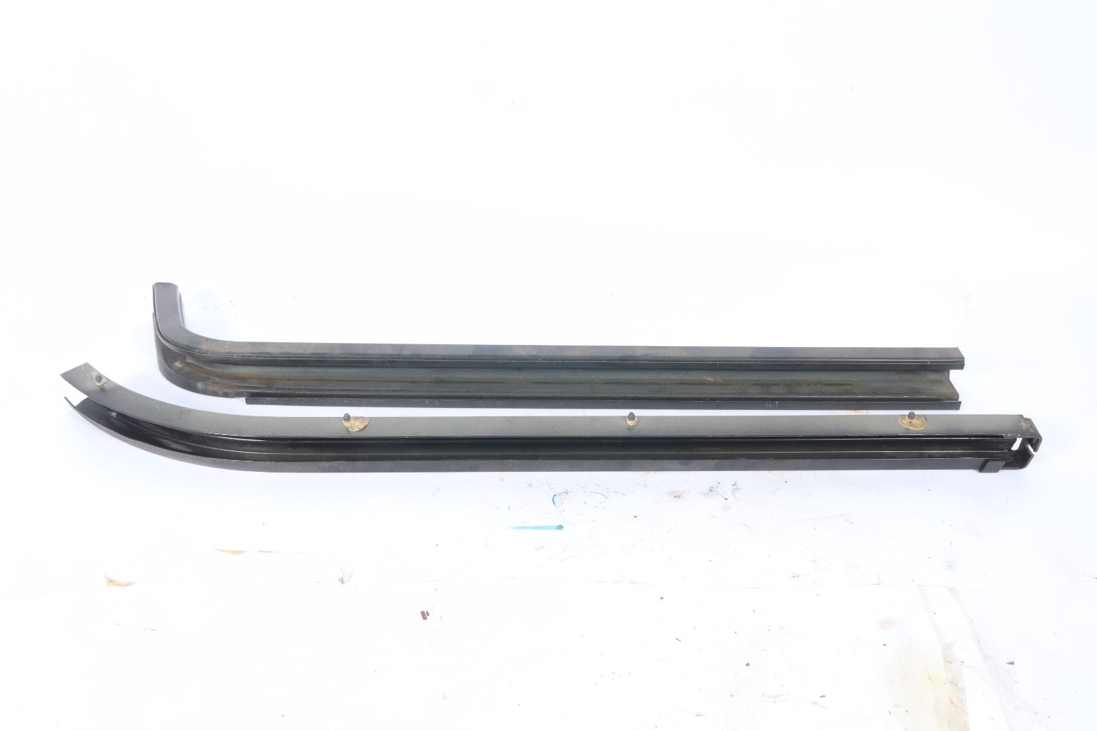 2011-2017 DODGE GRAND CARAVAN REAR LEFT DRIVER SIDE SLIDING DOOR RAIL OEM