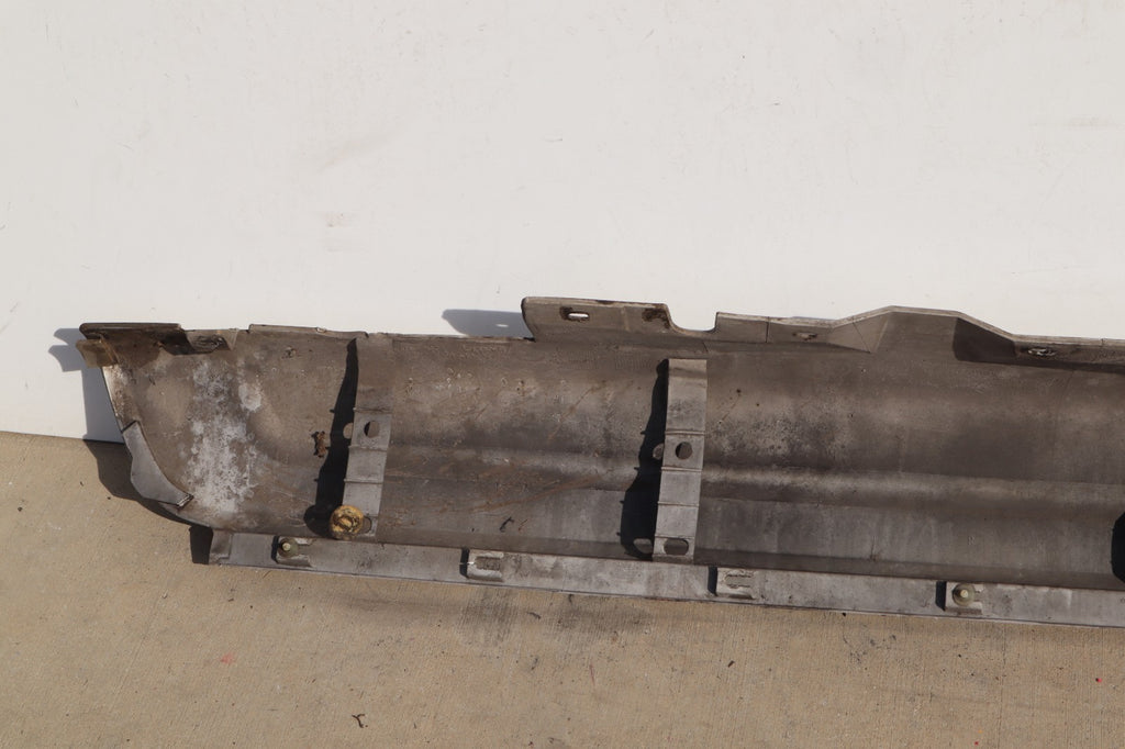 2006-2008 BMW X3 RIGHT SIDE SKIRT ROCKER PANEL OEM ONLY PICK UP!!!